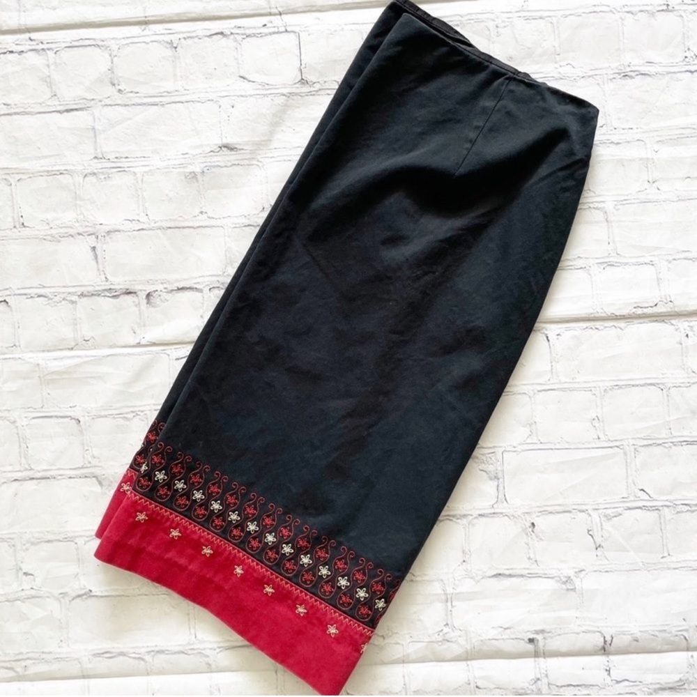 Ann Taylor Loft Black with White & Red Embroidery Midi Skirt